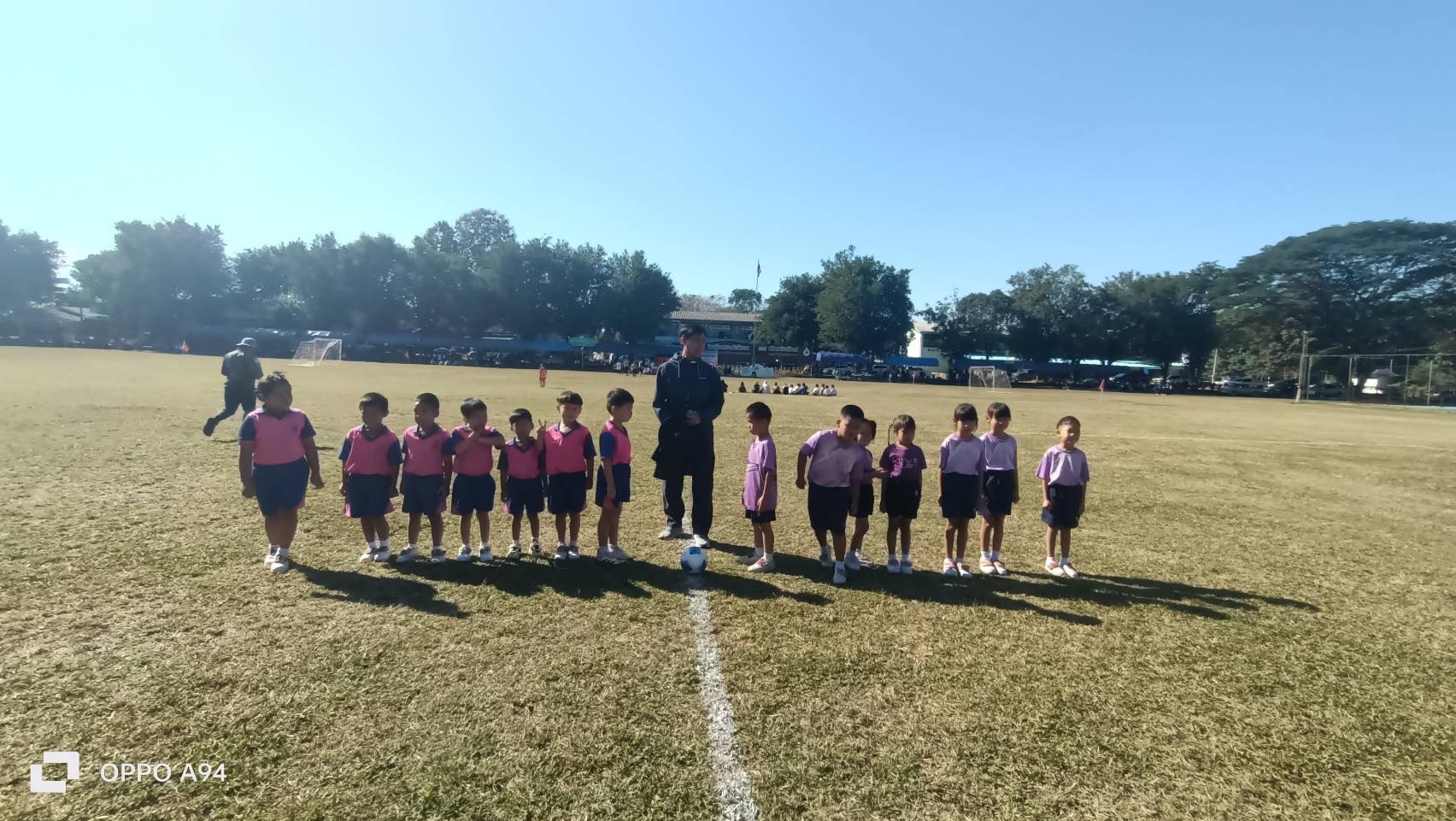 วันที่ 16 ธันวาคม 2568 โรงเรียนบ้านใหม่ร่มเย็นได้เข้าร่วมการแข่งขันกีฬาเด็กและเยาวชนตำบลร่มเย็น